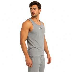 Costuras resistentes que admiten el uso activo, y camiseta sin mangas para hombre con ajuste seguro para uso en fines de semana y paseos de verano, uso diario. - Product Image 4