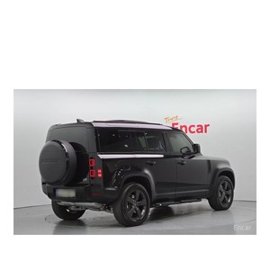 Land Rover Defender 110 D300 HSE 2023/1 con Caja de Cambios Automática, Volante a la Izquierda, Combustible Diésel, Cámara Trasera - 48,522 km - Product Image 2