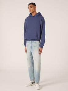 Sudadera con Capucha para Hombre, Corte Holgado, Estilo Urbano Moderno, Desarrollada por los Mejores Fabricantes de Ropa - Product Image 4