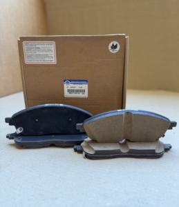 Nuevas Pastillas de Freno de Tambor Delanteras Hidráulicas MOPAR para Fiat 124 Spider (1966-1985) Autos y Bicicletas - Product Image 3