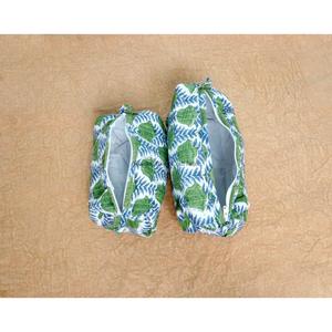 Ensemble de 3 trousses de toilette matelassées indiennes en coton écologique de qualité supérieure avec fermeture éclair et poignée souple, pour femme, avec pompons, pour le voyage et le rangement de maquillage - Product Image 6