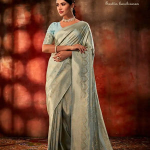 El último diseñador Soft Satin Kanjivaram Silk Sequence Saree de Fab Zone - Product Image 2