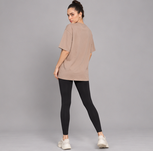 Conjunto de Camiseta Oversize y Leggings Negros para Mujer – Atuendo Deportivo de Dos Piezas de Alta Calidad - Product Image 3