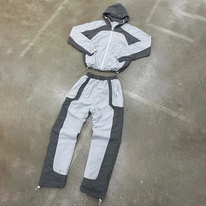 Ensemble de survêtement coupe-vent en polyester pour homme, design personnalisé, tendance, faible MOQ, avec veste zippée intégrale en nylon - Product Image 3