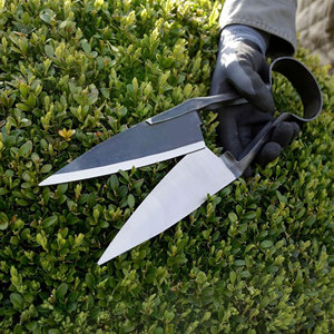 Hoof Rot Shears 13 Inch Stainless Steel Farrier Tool Kit with Self <b>Sharpening</b> Straight <b>Blades</b> Spring Design 6.1 Inch Cutting - Product Image 5