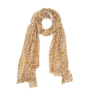 新款羊绒围巾大厚骆驼长颈鹿动物印花冬季女尼泊尔100% 羊绒围巾
