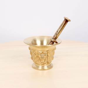 Mortero y pilón de latón macizo para especias, uso culinario, de apotecaria y decorativo en encimeras - Product Image 3