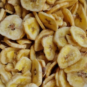Approvisionnement en fruits secs en vrac, y compris des bananes séchées transformées à partir de fruits mûrs par chauffage contrôlé et emballage propre pour les acheteurs - Product Image 5