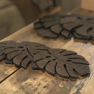 Wooden Leaf Design Trivet Dish Serving Stand Hot Dish Mat Surface <b>Protector</b> for Dining <b>Table</b> and Home Decoration - Product Image 3