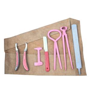 Kit Profesional de Herramientas para Herrador con Cortaúñas para Cascos, Lima para Cascos, Probador de Dolor, Pulidor, Cuchillo para Abcesos, Cuchillo Curvo para Cascos y Cuchillo para Punta de Cascos - Product Image 1