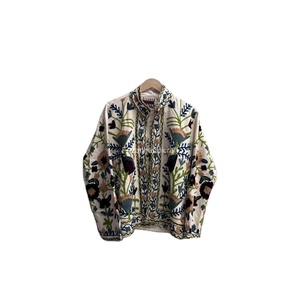 Veste en coton Suzani faite à la main, veste courte d'été, veste bohème chic, veste brodée ouzbèke, veste pour femme - Product Image 1
