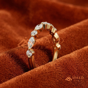 Anillo de Boda Vintage Chapado en Oro de 14K con Moissanita Marquise y Redonda, Anillo de Eternidad de Plata de Ley 925 con Diamantes Alternados - Product Image 2