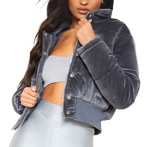 Chaqueta acolchada de terciopelo personalizada de alta calidad para mujer, nuevo diseño de terciopelo recortado a prueba de viento con cuello levantado - Product Image 1