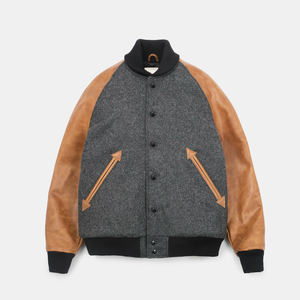 Blouson universitaire gris et marron pour homme, style bomber en laine et cuir, avec fermeture à boutons-pression sur le devant et col et poignets côtelés - Product Image 1