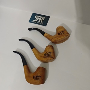 Elegante Pipa de Fumar de Madera con Boquilla de Cuerno, Hecha a Mano con Artesanía Tradicional, Artículo Coleccionable Premium - Product Image 1