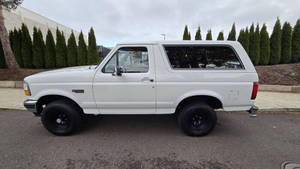 พร้อมส่งทันที รถรุ่นเก่า ปี 1993 Bronco XLT ราคาสุดคุ้ม - Product Image 4