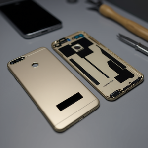 Coque arrière Huawei Y6 Prime 2018 dorée avec trou pour l'appareil photo pour Honor Enjoy 7A - Product Image 3