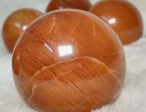 Esfera pulida de cuarzo de Aventurina roja de cristal Natural de calidad superior para amor, meditación, curación, puesta a tierra, piedra Natural a granel - Product Image 2