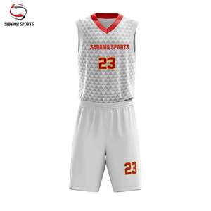 ชุดบาสเก็ตบอลชายคุณภาพสูง วัสดุโพลีเอสเตอร์ 100% น้ำหนักเบา รับสั่งทำโลโก้และชื่อผู้เล่น บริการ OEM - Product Image 2