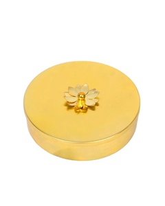 กล่องทองเหลืองดีไซน์สวยพร้อมสัมผัสสีทอง - Product Image 1