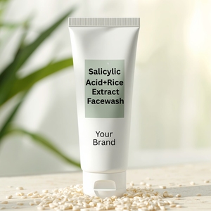 Nettoyant Visage Moussant Végétalien à l'Acide Salicylique et à l'Extrait de Riz, Éclaircissant, Nettoyant Huileux, Soin Personnalisé à Marque Privée pour Peaux Sensibles - Product Image 3
