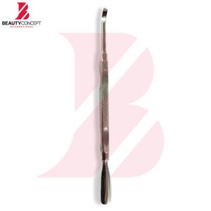 Empujador de Cutículas Antideslizante de Color Plateado Hecho a Mano, Fácil de Usar, Juego de Herramientas de Manicura de Acero Inoxidable Totalmente Personalizado - Product Image 3