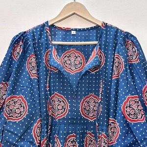 Vestido Formal Vintage de Algodón Ecológico Hecho a Mano con Estampado Floral, Cuello en V, Manga 3/4, Dobladillo con Volantes de Encaje, Lavable y de Aspecto Natural - Product Image 2