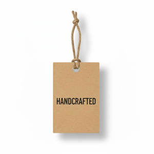 Étiquettes en papier synthétique résistantes à l'eau et durables pour équipement de plein air, avec boucles renforcées en métal argenté. - Product Image 6