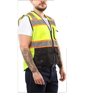 Custom Clothing Wholesale Reflective Workwear Safety Vest <b>Construction</b> with Pockets for Men - Product Image 1