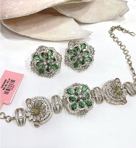 Glamorous Vintage <b>Silver</b> Plated Zircon Flower Statement <b>Choker</b> Necklace Set with Earrings for Women Wedding - Product Image 3