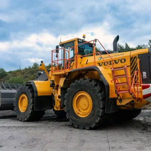 Cargadora de Ruedas Delantera Volvo L350F con Motor Perkins e Hidráulica HYDAC - Product Image 1