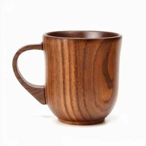 Tazas de madera tradicionales hechas a mano, diseñadas para servir bebidas diarias, con acabado natural y textura suave. - Product Image 2