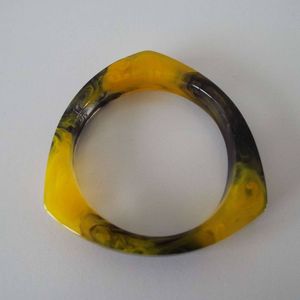 Bracelets en résine et en bois, accessoires de mode parfaits en cristal pour les cadeaux de fête - Product Image 1