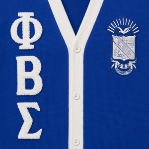 Cárdigan Phi Beta Sigma Azul Rey y Blanco con Letras Griegas Tejidas, Suéter con Botones al Frente, Manga Larga, Estilo Universitario Casual - Product Image 5