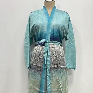 ชุดคลุมยาวคิโมโนผ้าไหมอินเดียแบบปะติดปะต่อ คอวี สไตล์โบฮีเมียน เหมาะสำหรับใส่ไปชายหาด สวมใส่สบาย ทำด้วยมือ สำหรับคุณแม่ตั้งครรภ์ น้ำหนักเบา - Product Image 1