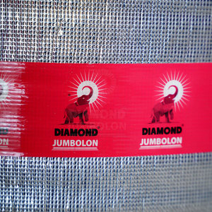 Rollo de lámina flexible laminada de calidad premium para aislamiento de techos, paredes y pisos, y proyectos de construcción. - Product Image 1