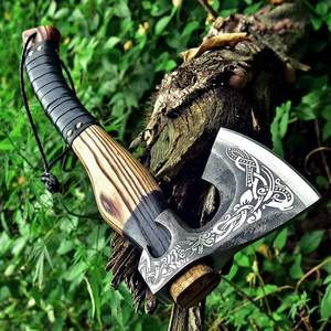 Hache viking artisanale de haute qualité en acier forgé de qualité industrielle avec manche en bois pour la survie et le camping - Product Image 4