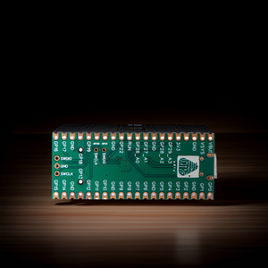 एडी फ्लाई पिको आरपी 2040 विकास बोर्ड बनाया गया है जिसमें एम्बेडेड सिस्टम और आईट अनुप्रयोगों के लिए एसडी कार्ड के साथ - Product Image 1