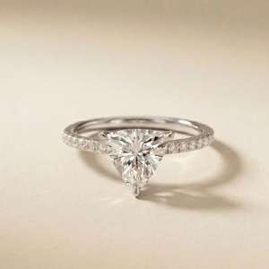 Anillo de compromiso de moissanita de corte trillón de 1 quilate, joyería de plata 925, regalo sorpresa para fiestas, gran oferta - Product Image 1