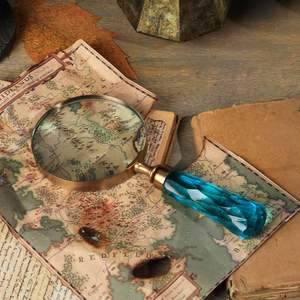 Lupa de Latón con Marco Metálico Resistente, Lente de Mano para Leer Libros, Periódicos, Mapas, Joyas, Monedas, Sellos, Manualidades e Inspección - Product Image 3