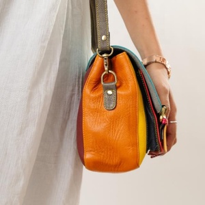 Offre Spéciale sac à main décontracté en cuir de vachette pour femmes, nouveau design vintage avec sangle portable unique pour les achats d'hiver - Product Image 4