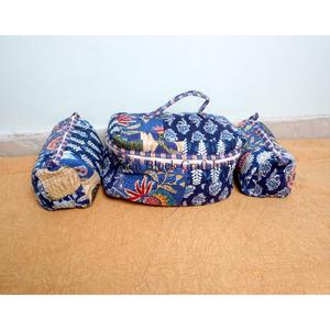 High Quality Cotton Set of 3 Foldable Hanging for Bags Zipper Closure for Women Multi Compartment Makeup Cosmetic Storage - Product Image 1