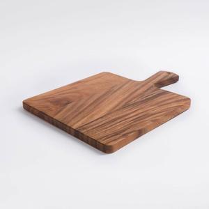 เขียงพรีเมียมพร้อมด้ามจับโค้งมน พื้นผิวเรียบ ใช้งานร่วมกับมีดได้อย่างปลอดภัย เหมาะสำหรับการเตรียมอาหาร การเสิร์ฟ และการให้เป็นของขวัญ - Product Image 6