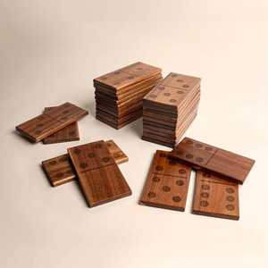 Juego de Dominó de Madera Mr. DOMINO, Hecho a Mano por Artesanos, Diseño Tradicional, Forma Rectangular, Paquete de Varias Piezas, para Uso en Mesa - Product Image 3