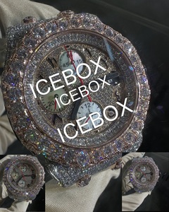 Montre-bracelet en acier inoxydable et moissanite avec cadran en verre, entièrement sertie de diamants en moissanite, résistante à l'eau 10 bars, fermoir de bracelet - Product Image 1