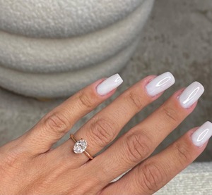 Anillo de Compromiso con Diamante Cultivado en Laboratorio de Corte Ovalado de 1.10 Quilates, Oro Rosa de 14k, Engaste Halo Oculto, Certificado IGI, Color D, Claridad VVS1 - Product Image 4