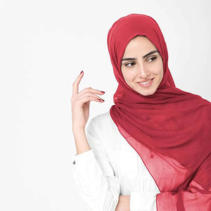 Hiyab Liso de Moda para Mujer, Cómodo, Suave y Transpirable, Pañuelo Islámico para la Cabeza, Suministro al por Mayor - Product Image 4