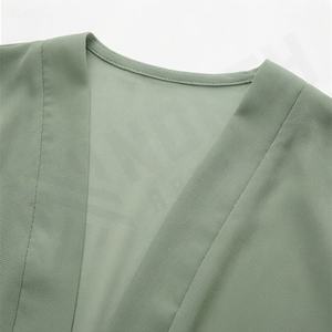 Abaya de style Kaftan de haute qualité pour femmes musulmanes, robe modeste simple à manches larges évasées, longueur longue, coupe ample, couleur personnalisable - Product Image 4