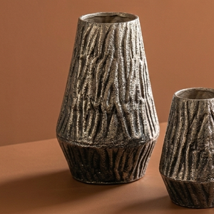 Best Selling Antique Iron Metal Flower <b>Vase</b> Wavy Pattern Tabletop Rustic Decorative Home Decor Metallic finish <b>set</b> of <b>3</b> - Product Image 4