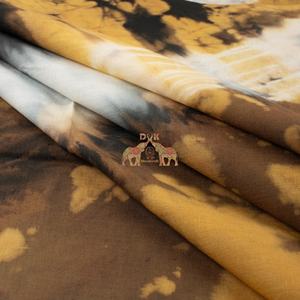 Tissu imprimé en coton pur de haute qualité, luxueux, tie-dye, 100% coton, pour Kurti, robe, rideaux et travaux manuels - Product Image 2